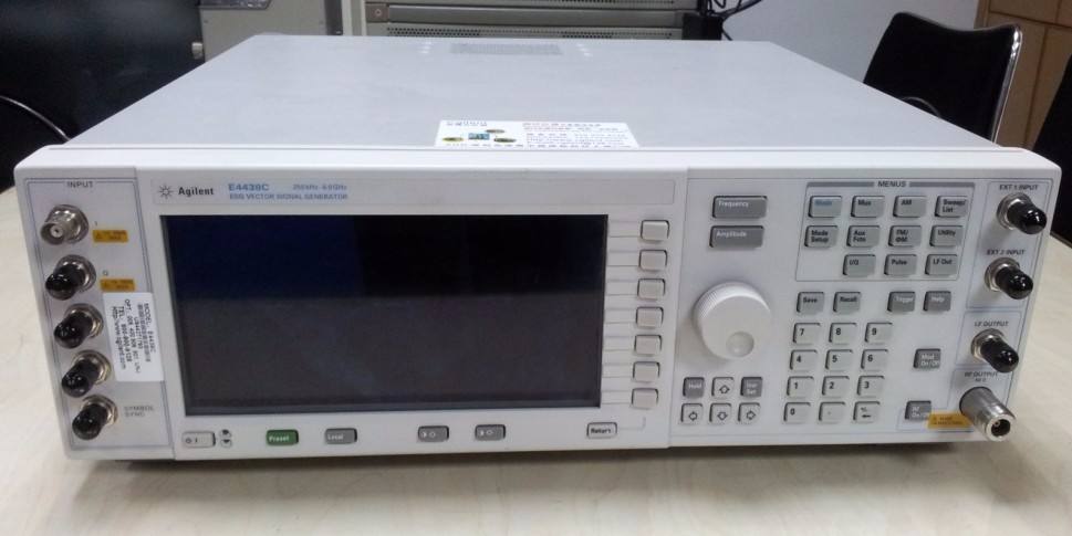 E4438C tester